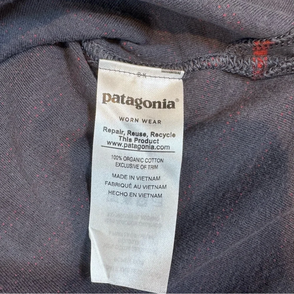 Patagonia‎ Misty Meadow 3/4 Sleeve Tee - Gray and Orangey/Red Stripes, Med - Picture 10 of 15